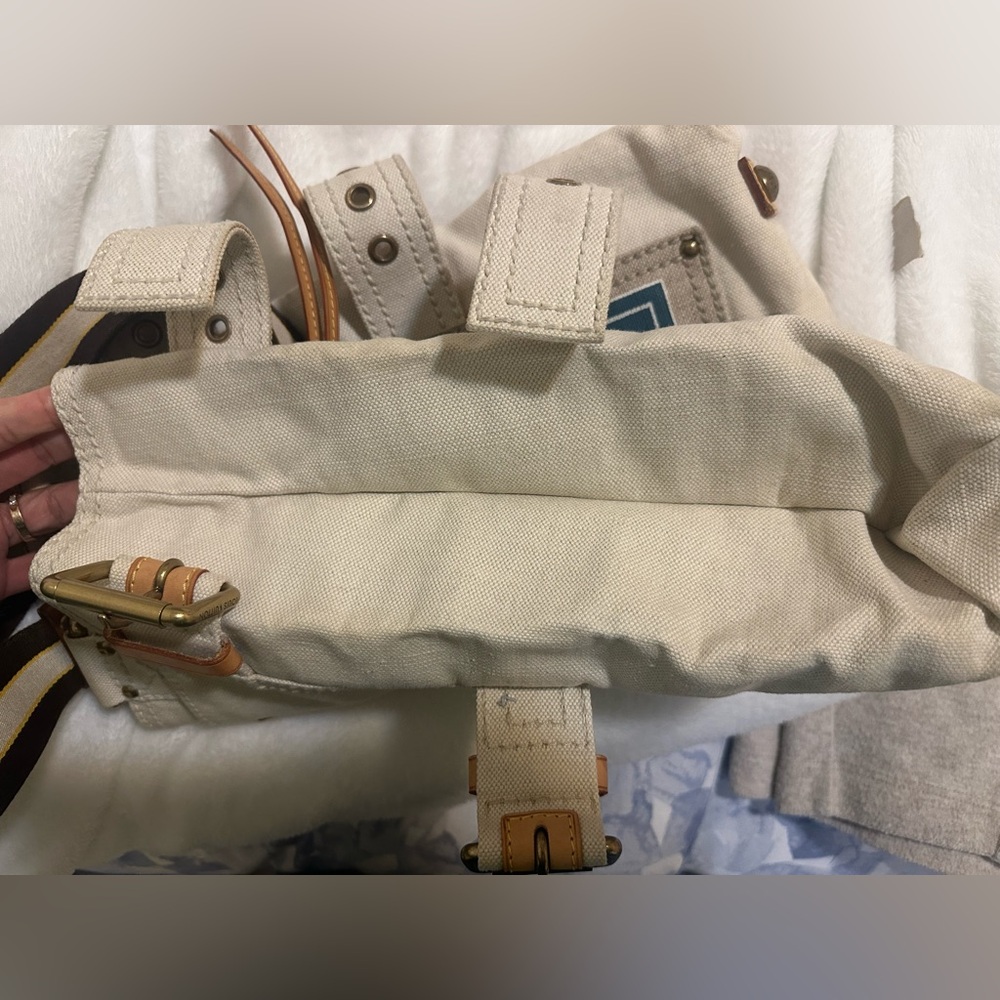 Authentic Louis Vuitton Limited Edition Globe Shopper Canvas Tote Bag - Picture 5 of 7